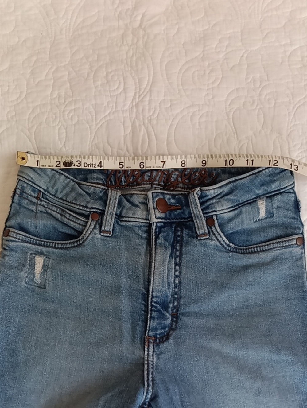 Wrangler Blue High-Rise Women's Denim Jeans